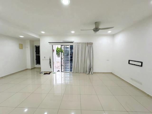 Double Storey Terrace House For Rent @ Desa Baiduri 1