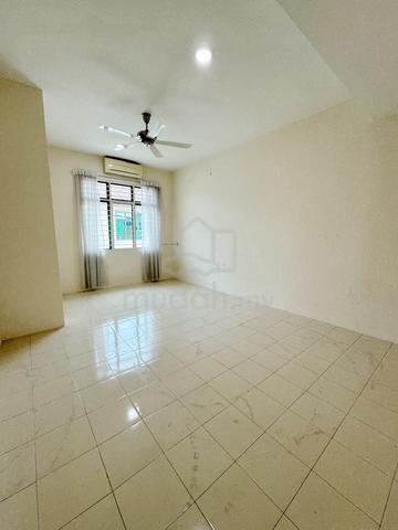 (CHEAPEST BIG! FULLY RENOVATED!) 3 Storey Terrace, Kota Warisan 5