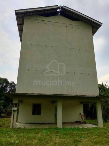 1.4 ekar tanah + bangunan [Sarang Burung Walit] @ Sg Gadut, Seremban 1