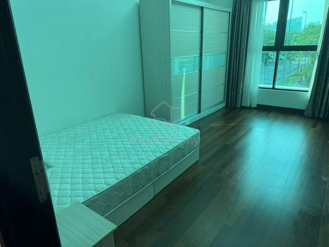 Putrjaya Fera Semi D 3-Storey 6r5b Cozy unit good condition ioi city 5