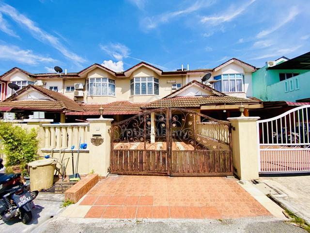 FULL LOAN + FAST SELLING ! 2 Storey Seksyen 2 Bandar Rinching Semenyih 1
