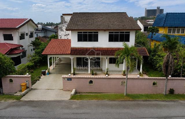 SPACIOUS 7000 sqft‼️2-Storey Bungalow Seksyen 3 @ Shah Alam 1