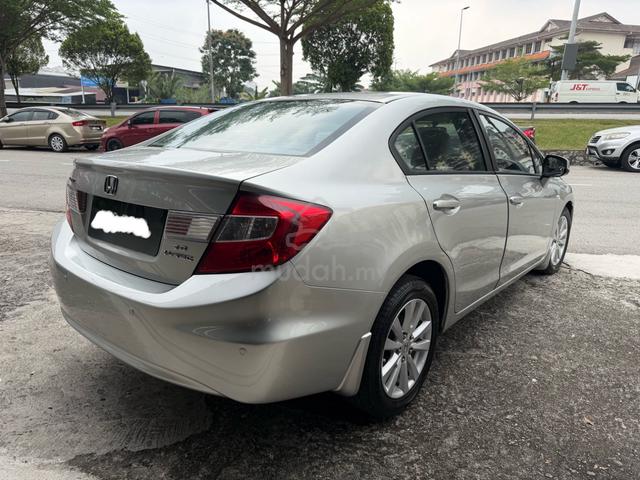2013 Honda Civic 1.8 S (A) LIKE NEW - 2