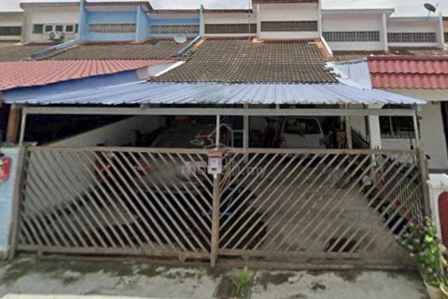 Terraced House Taman Desa Kluang 1