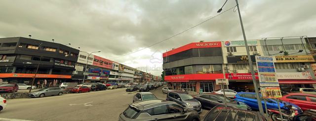 SS2 PJ CORNER 44 X 75 Shop With Lift Prime Visibility Fully Renovated 1