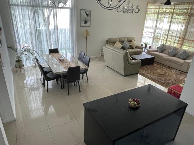 Summerglades, Perdana Lakeview West, Cyberjaya Double Storey Superlink 1