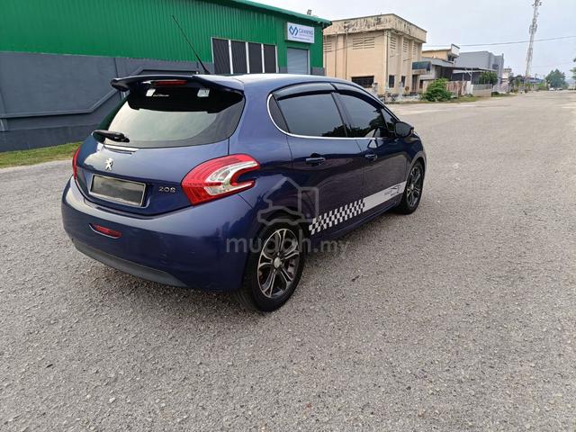 2014 Peugeot 208 1.6 VTI ALLURE (A) Excellent - 5