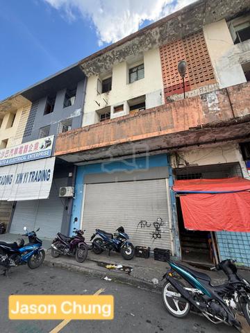 FOR RENT | 🏢Double Storey Shoplot @ Menggatal Town✨ 1