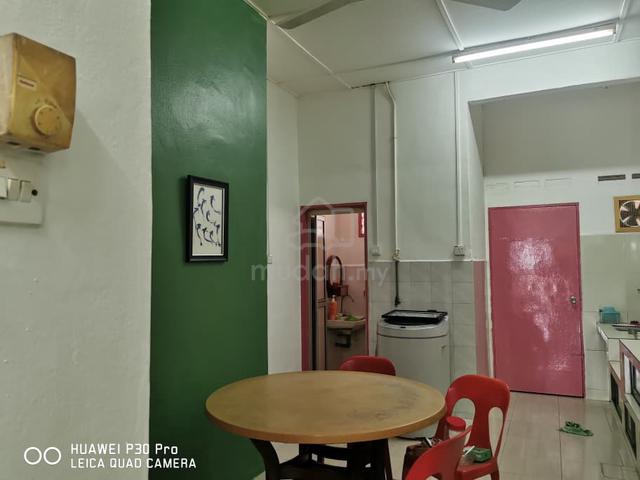 Bukit beruang Single storey terrace for rent 1