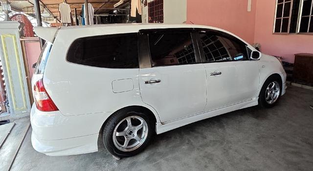 2009 Nissan GRAND LIVINA 1.8 IMPUL (A) - 5