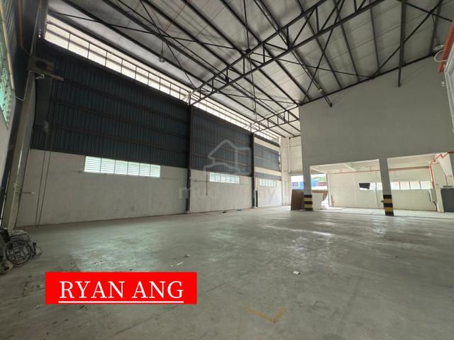 2.5 Storey Semi D Factory For Rent At Valdor Industrial Area 1