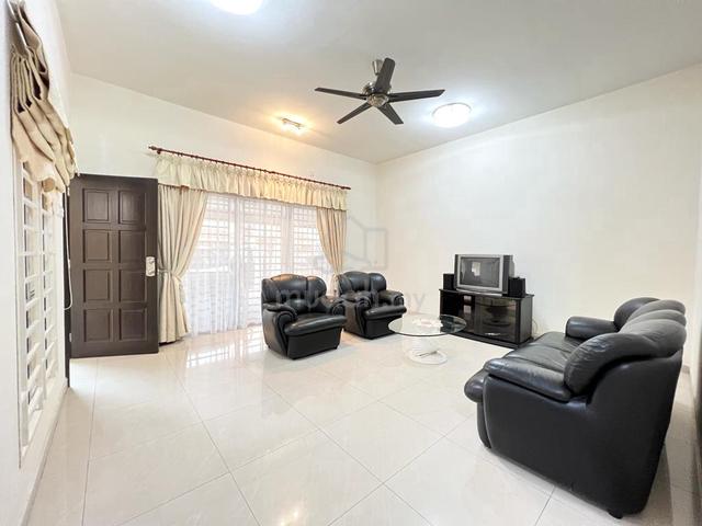 Double storey in Seremban 2 for rent 1