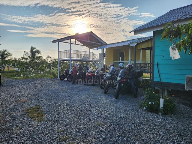 Tanah + Rumah/Chalet + Homestay Untuk Dijual 1