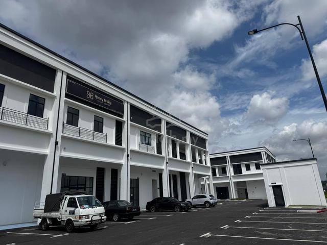 Brand New Shop Lot Ground Floor Utopia East Eco Grandeur Puncak Alam 1