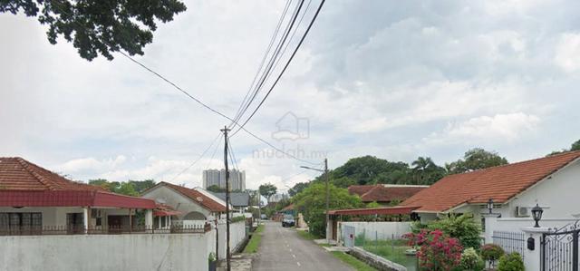 Single Storey Semi Detached at Greenlane Jelutong 1