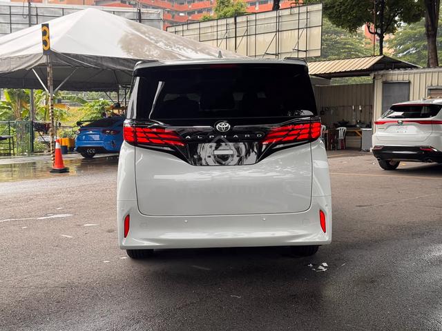 2024 Toyota ALPHARD 2.5 Z | Low Mileage | Top Unit - 5