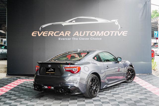 Toyota 86 Eibach F/Exhaust 18' ZE40 S/Rim FServRec - 4