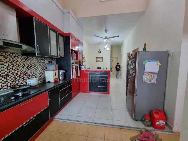 Freehold lokasi Startegik ❄️ Teres Setingkat Tmn Cheng Setia 5