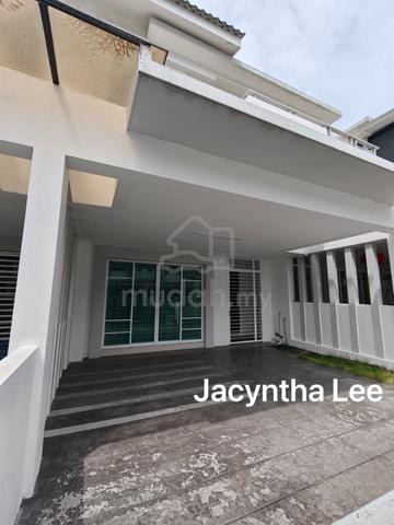 Tree Residency 2-Storey Terrace, Gated Guarded, Land Area 22x70 1