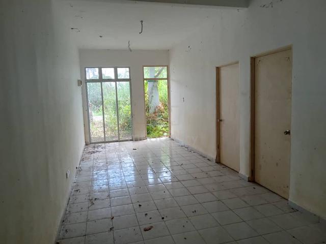 Rumah Teres Satu Tingkat 3