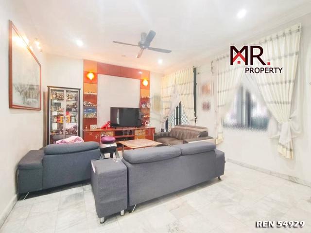 MANY ACCESS Double Storey Semi-D House Taman Ria Indah FOR SALE 1