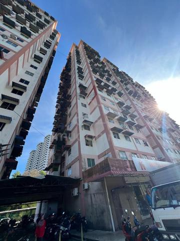 Pinang Emas Flat 1