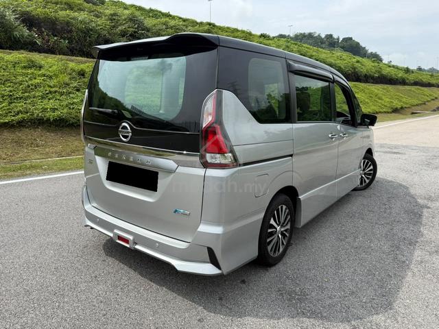 2018 Nissan SERENA 2.0 HWS PREMIUM F.S.R 70K KM - 3