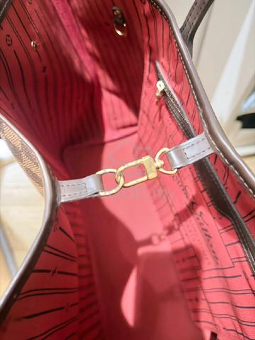 Carousel Image