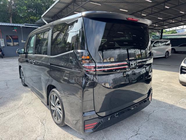 2025 Toyota VOXY 2.0 S-Z (A)360 Pboot Auto Parking - 3