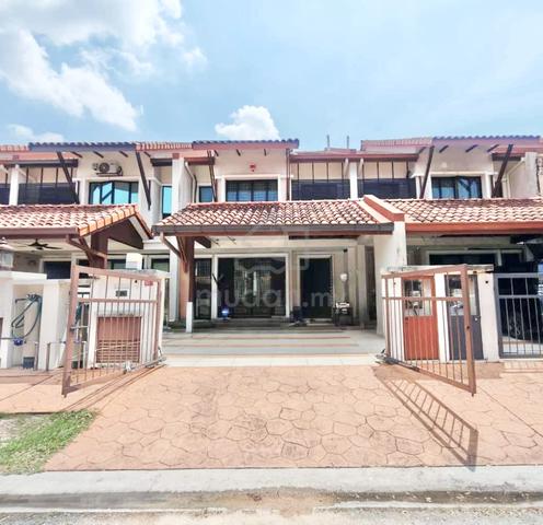 RENOVATED 2 Storey Setia Alam Sari (Ilham 2), Bangi 1