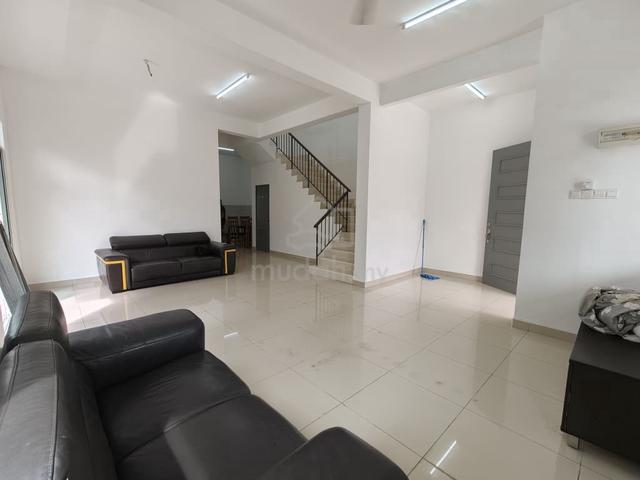Taman Scientex Kulai 2 Maple Cluster House 4 Rooms Fully Furnished 1