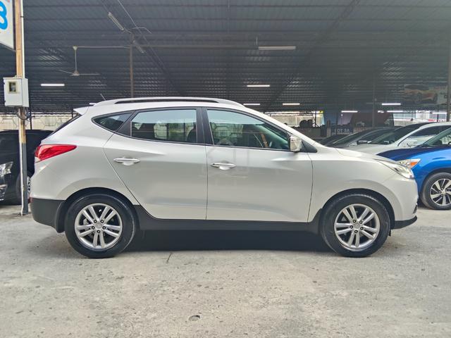 2013 Hyundai TUCSON 2.0 GLS 2WD PREMIUM (A) - 3
