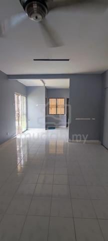 Selayang Mulia Teres 2 Tgkt End lot with land(1900sft) 2