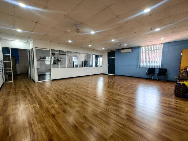 Office for Rent/Meeting room/Inanam 1