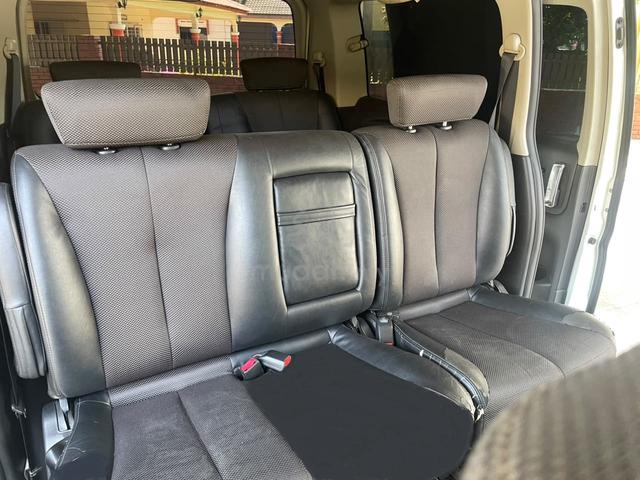 2006/08 Nissan ELGRAND 2.5 (A) - 5