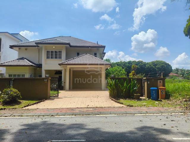 Double Storey Luxury Bungalow For Sale @ Bukit Jelutong, Shah Alam 1