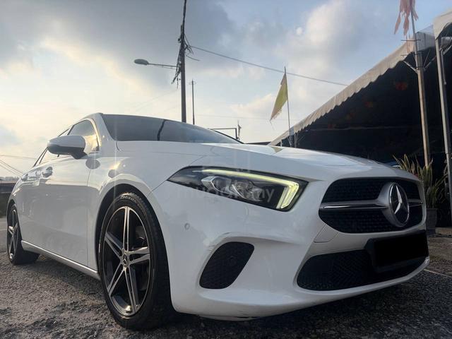 2018 Mercedes Benz A200 1.3 WARRANTY L/MILS LCD - 2