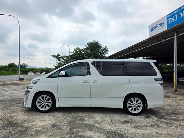 2011 Toyota VELLFIRE 2.4 Z PLATINUM SELECTION - 2