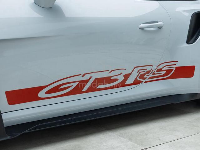 Porsche 911 GT3 RS Weissach Package (992) - 2
