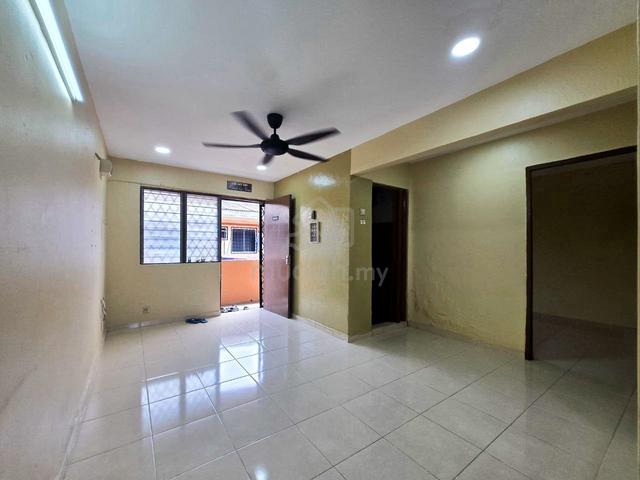 Flat Pandan Indah 1