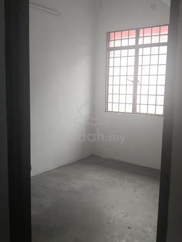 Puchong perdana shoplot  1