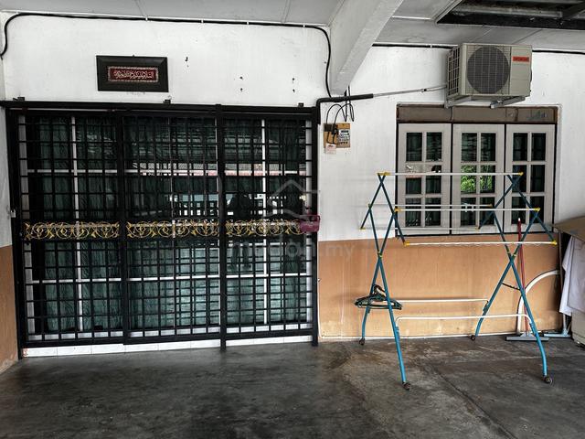 Taman Emas 2 Seri Manjung Perak 1