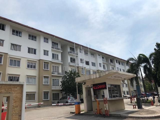 Akasia Apartment @ Setia Alam 4