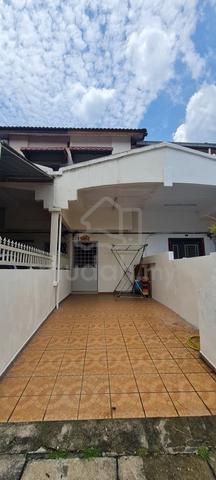 Wangsa Permai Kepong, Town House Upper Floor Unit 1