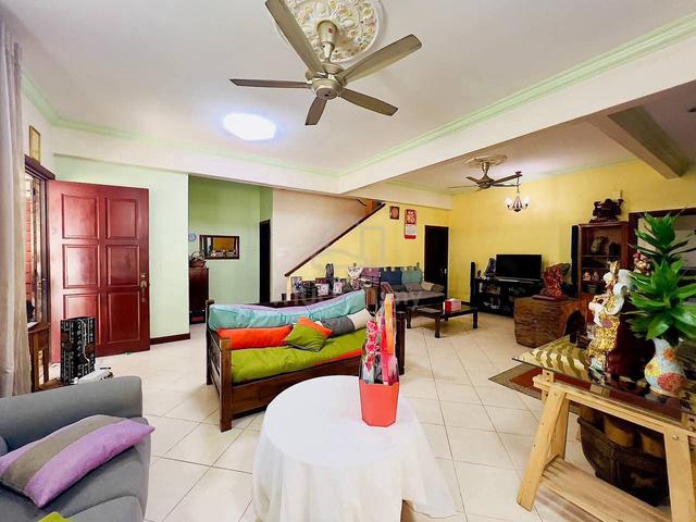 Corner 2 storey Semi D@ Damai Kasih, Alam Damai, Guarded, Reno, Extend 1