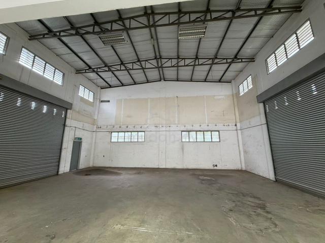 6000sqft Factory /Warehouse Taman Teknologi  Cheng near Malim Jaya 1