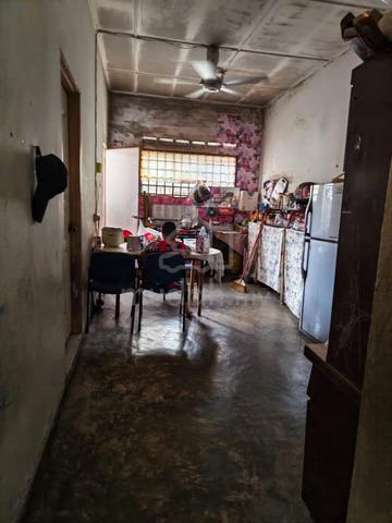 Super cheap Taman Kota Masai house for Sale 1