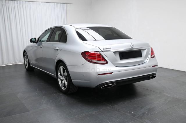 2019 Mercedes Benz E200 2.0 AVANTGARDE SPORTSTYLE - 4
