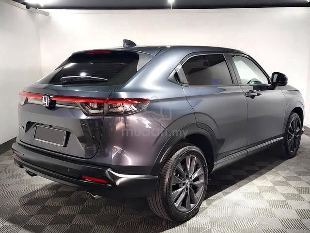 2024 Honda HR-V 1.5 V Spec Turbo 1Owner Like New - 2