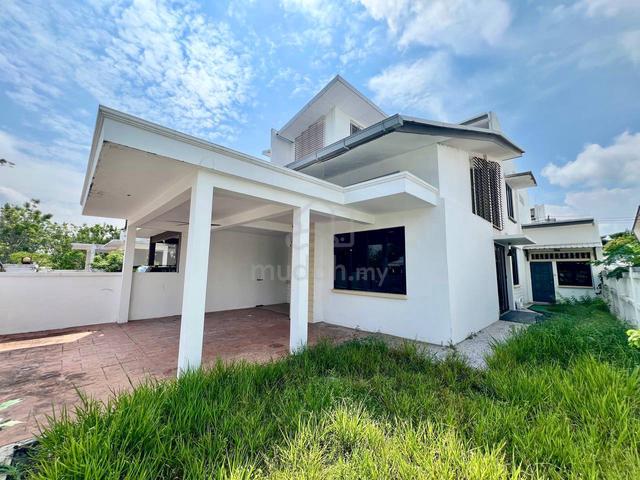 End Lot Renovated Unit Double Storey Terrace Timur @Enstek Nilai 1